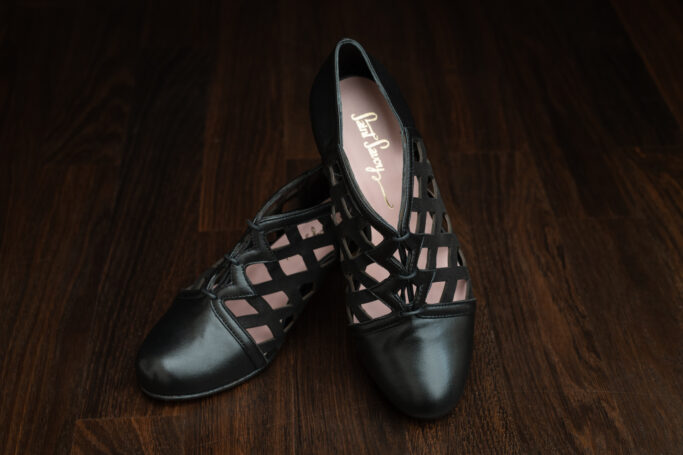 Highball in the Dark, vintage style shoe, dance shoe, retro shoes, black leather