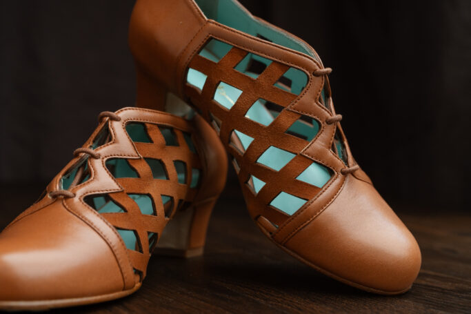 comfortable fit, padded insole, brushed leather sole for outdoor wear, 1920s, 1930s, 1940s, 1950s