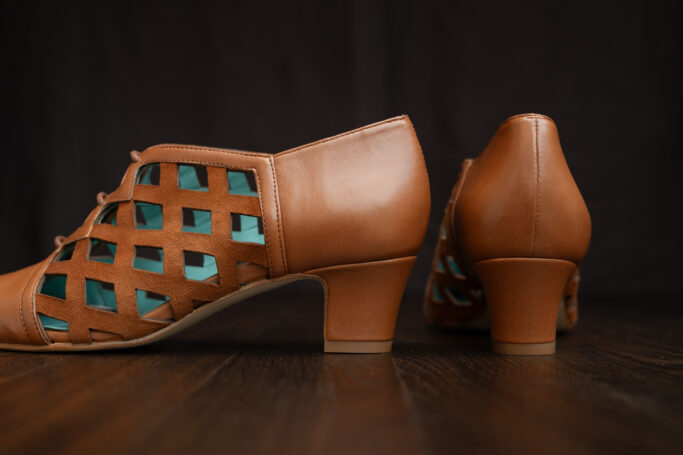 Highball in the Barn, brown leather vintage style shoes, retro shoes, historical shoes, dance shoes, reenactment shoes, cottage core shoes, swing dance shoes, lindy hop shoes, Balboa shoes, boogie shoes, wedding shoes