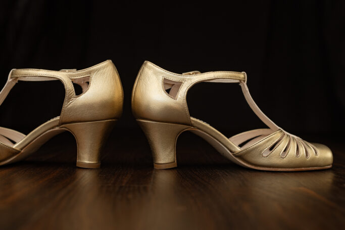 Riviera High Nugget, gold vintage style heels. 1920s, 1930s 1940s 1950s old Hollywood