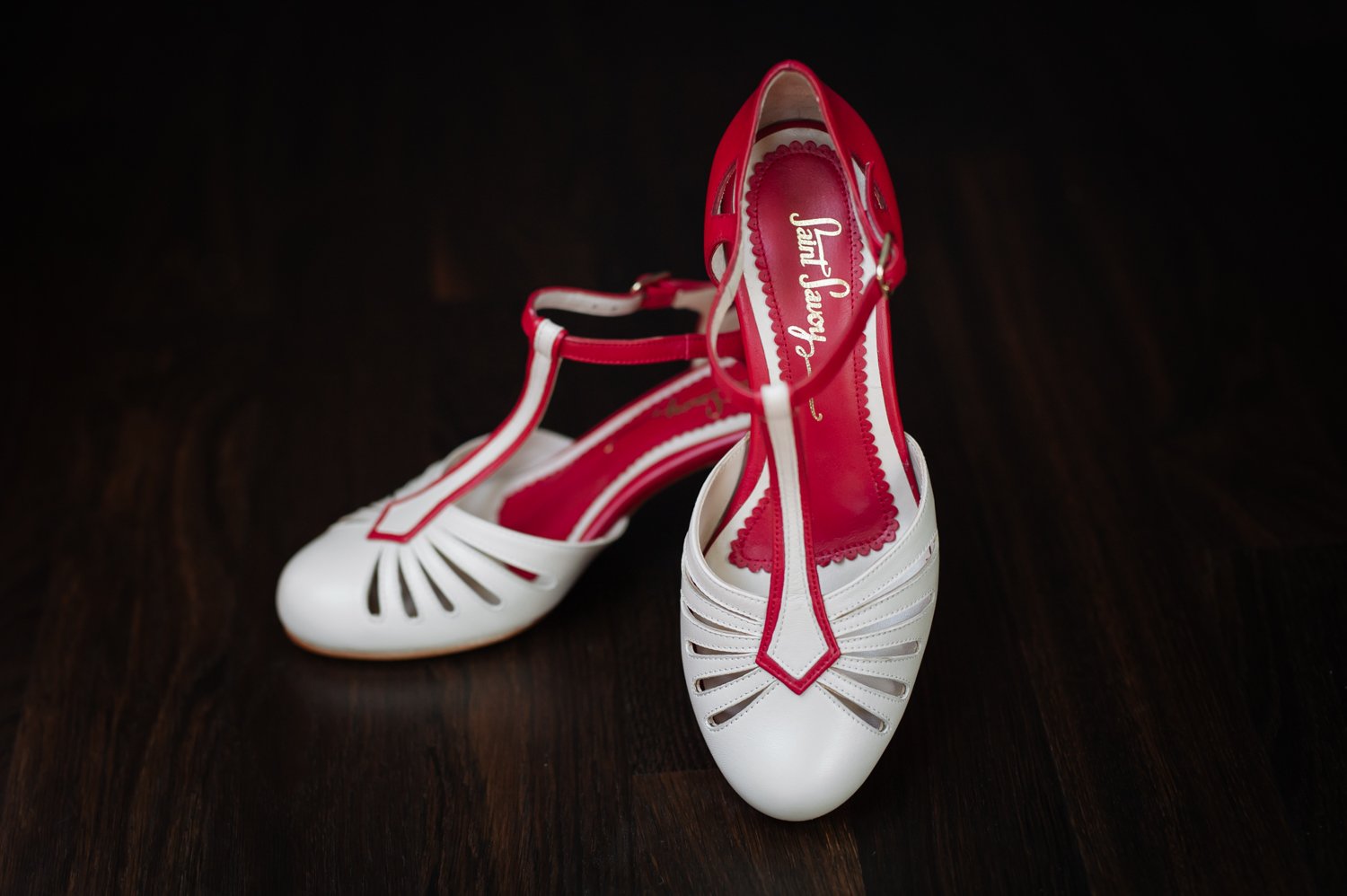 Saint Savoy Kickass Elegance