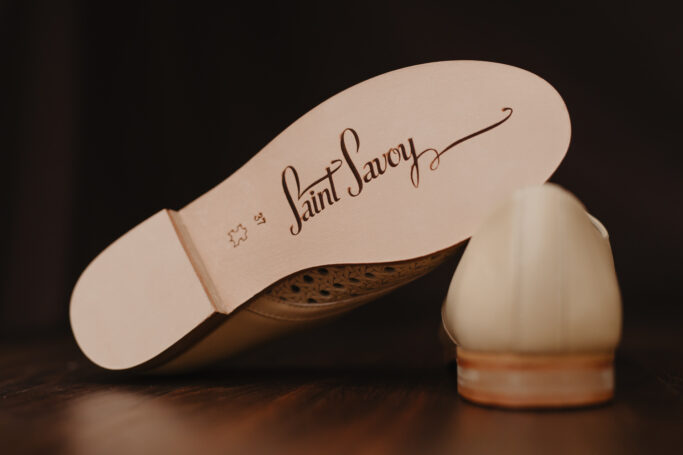 leather shoe, beige, blue, black , sustainable production, worldwide shipping, Small Business, Ethically produced, Woman owned