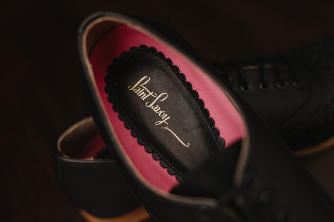 leather shoe, beige, blue, black , sustainable production, worldwide shipping, Small Business, Ethically produced, Woman owned