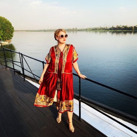 @aqua_marlene looks so chic in this ensemble that pairs perfectly with the RIVIERA HIGH Nugget shoes.