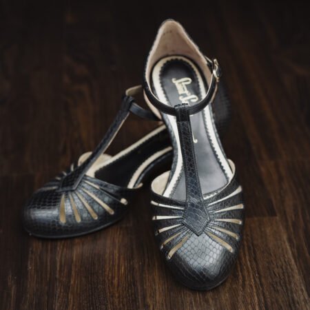 Riviera Mamba Vintage Style Shoes Black Mid Heel