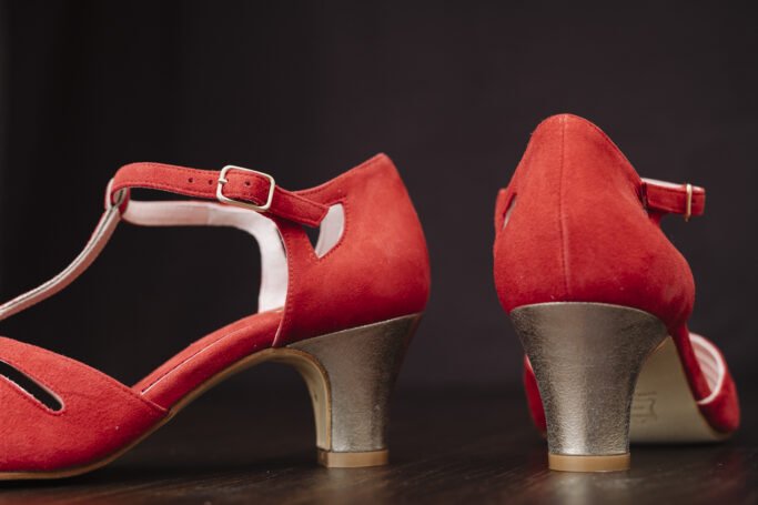 Retro Style Elegant Shoe Hand Made in Spain