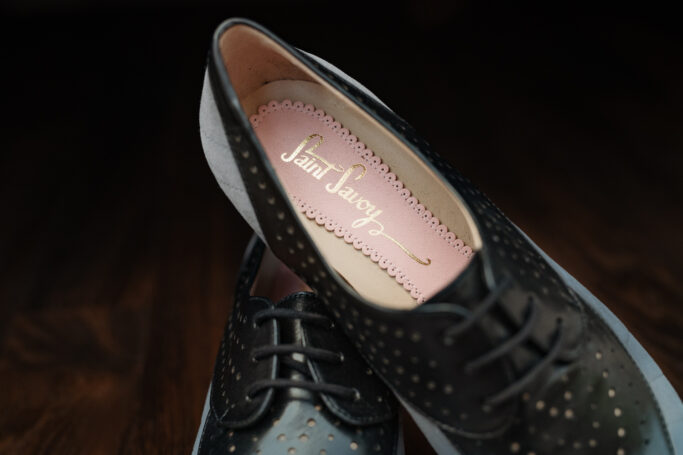 Vintage reproduction ladies mid heel shoes. soft padded footbed, leather, leather sole, handmade