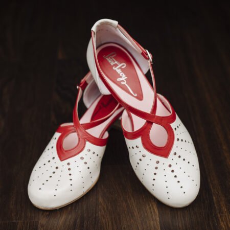 Vintage Style Retro Shoe CINEMA Milkshake Saint Savoy