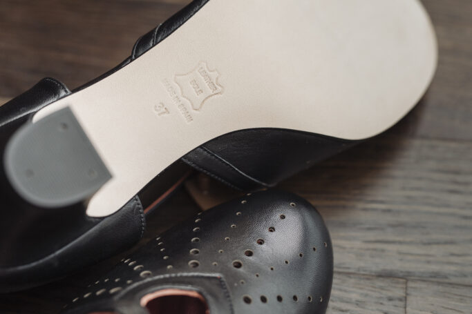 Cinema Noire Vintage Shoe Saint Savoy