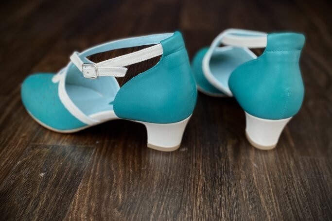 Saint Savoy Shoe, Vintage Green Cinema Derby