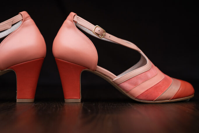 Grace Flamingo, vintage reproduction ladies shoe, handmade of fine leather in Europe