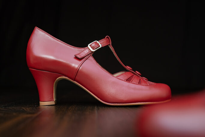 Classic t-strap, ankle strap retro shoes, comfortable fit, hidden elastic, padded footbed, wide base heel red