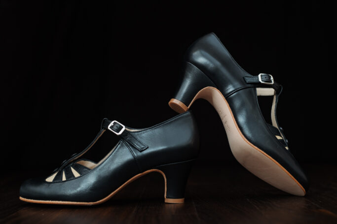 classic historic shoes, 5cm heel. padded and comfortable fit, hidden elastic , t-strap, ankle strap