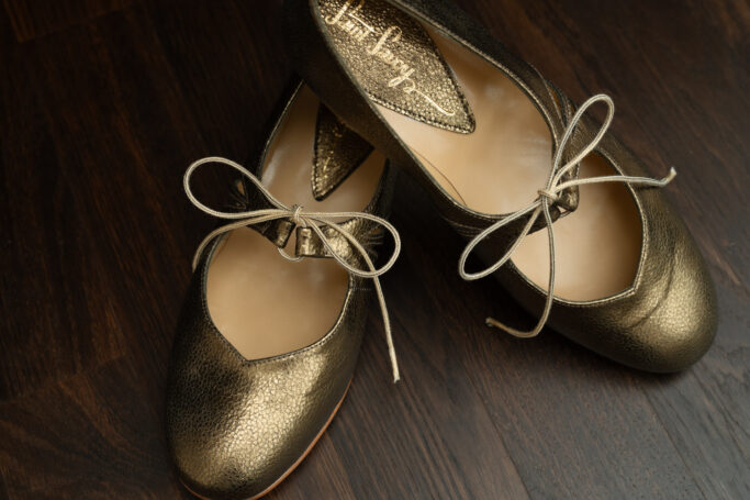 Catnip Apollo, gold brass metallic ladies shoes in vintage style