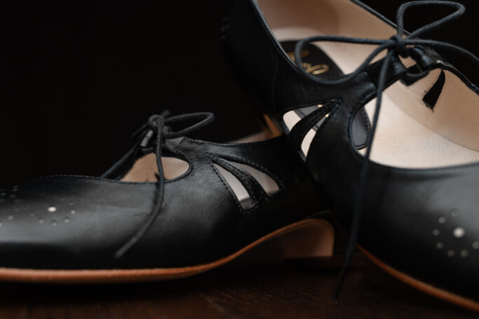 classic historic shoes, 2cm heel, padded and comfortable fit, Mary Janes, dance shoes,Leather vintage recreation shoes