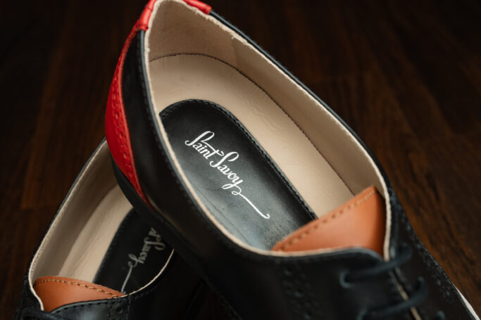 Vintage shoes for men and women, unisex shoe made in Europe. worldwide shipping