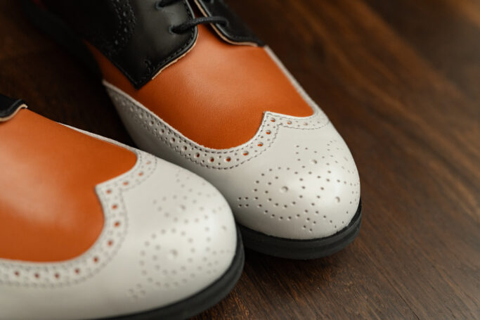 LEAD Multicolor, Wingtip shoes in red, black, green, brown. Brogue, Derby shoes, synthetic sole