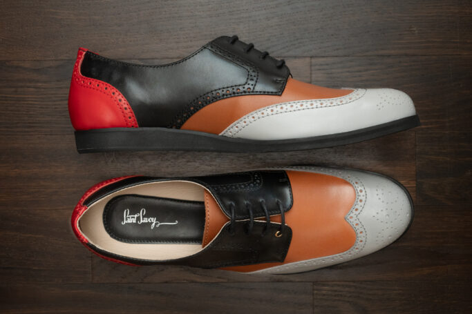 Comfortable flats with removable insoles and high padding, soft soles for dancing and everyday wear