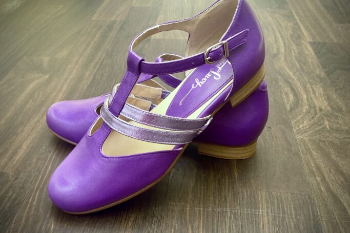 GRAND PRIX ULTRA VIOLET soft shoes, flat vintage T-strap shoes, Dance shoes, retro shoes