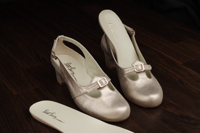 comfort shoes with heels, personalize you shoes and make them fit your feet and sizes individually, wide shoes