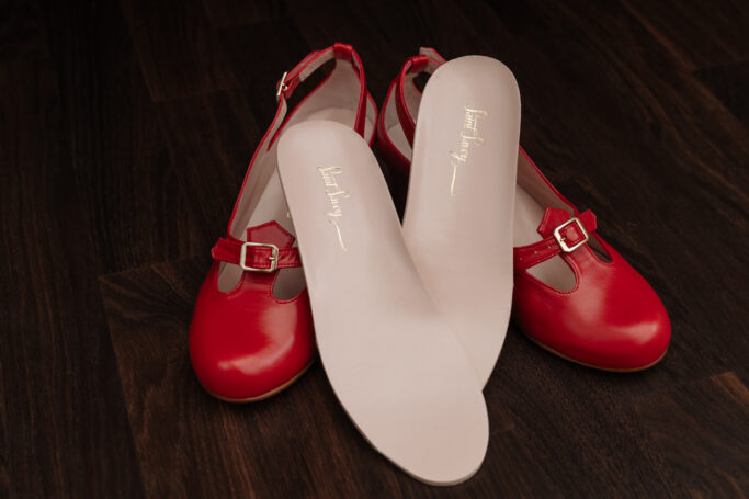 Comfortable vintage style shoes, dance shoes, retro shoes, lindy hop, balboa, ladies shoes, wide feet, soft leather