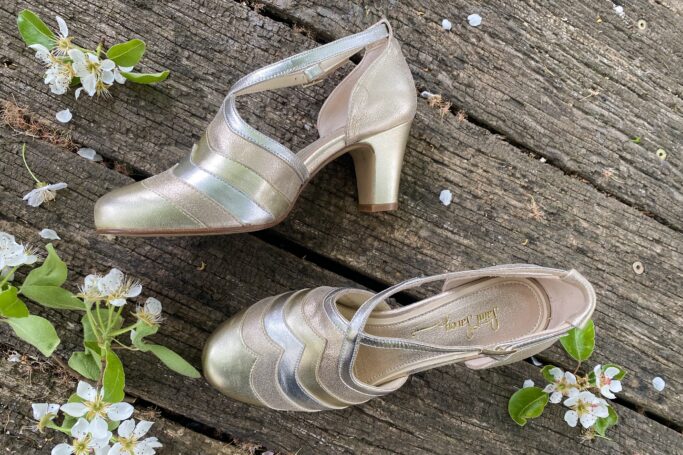 Saint Savoy leather shoes, comfort shoes, comfortable heels, hand made in Europe, padded footbed, cushioned heels