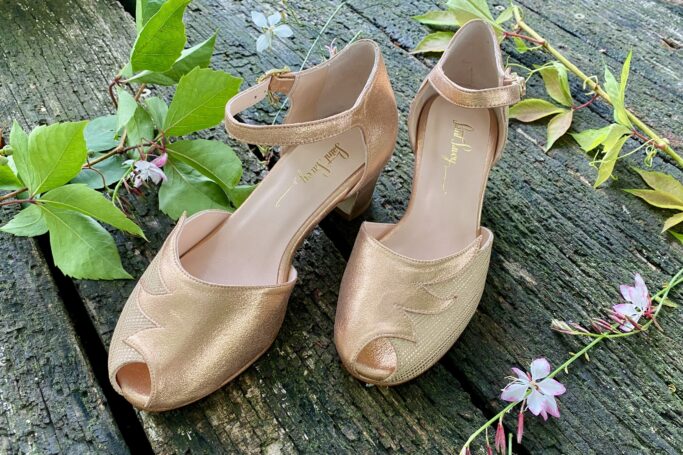 Pink metallic and beige womens shoes, mid heel, retro style EDEN ROSE shoes, vintage style shoes, dance shoes